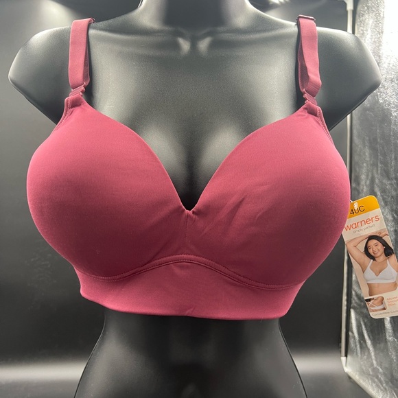 Warners 40C all over smoothing convertible comfort bra. Wireless lightly lined. - Picture 1 of 7